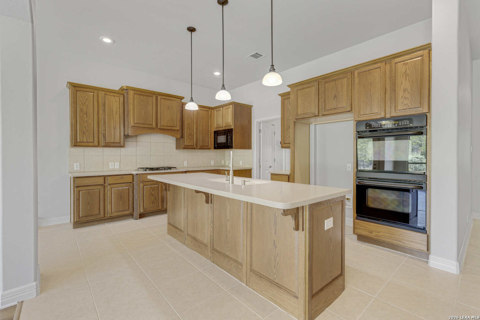 21702 Miranda Hill San Antonio TX 78256