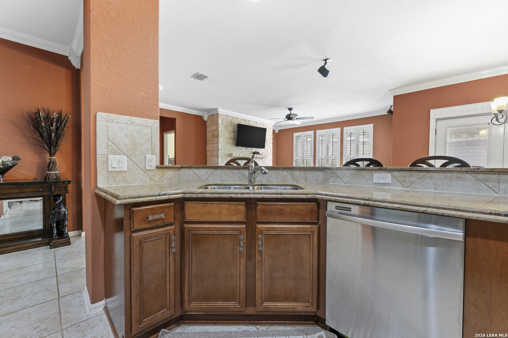 4239 Warm Winds San Antonio TX 78253