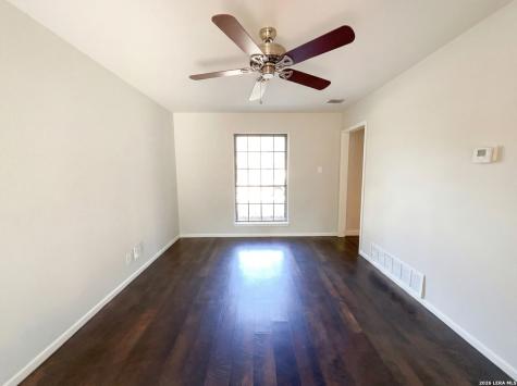 5423 Timberhurst San Antonio TX 78250