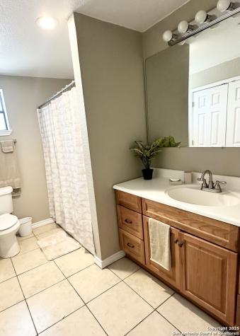 221 Chaparral Street Uvalde TX 78801