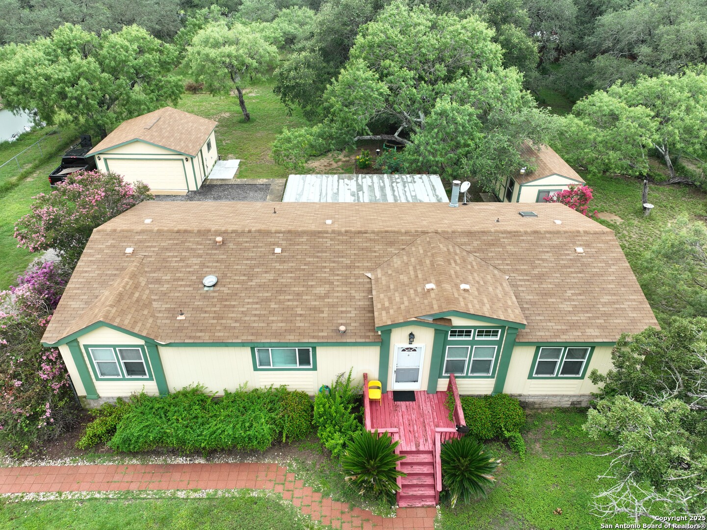22519 Savannah Heights Von Ormy TX 78073