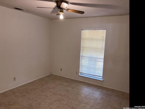 4418 Sun Vista Lane San Antonio TX 78217