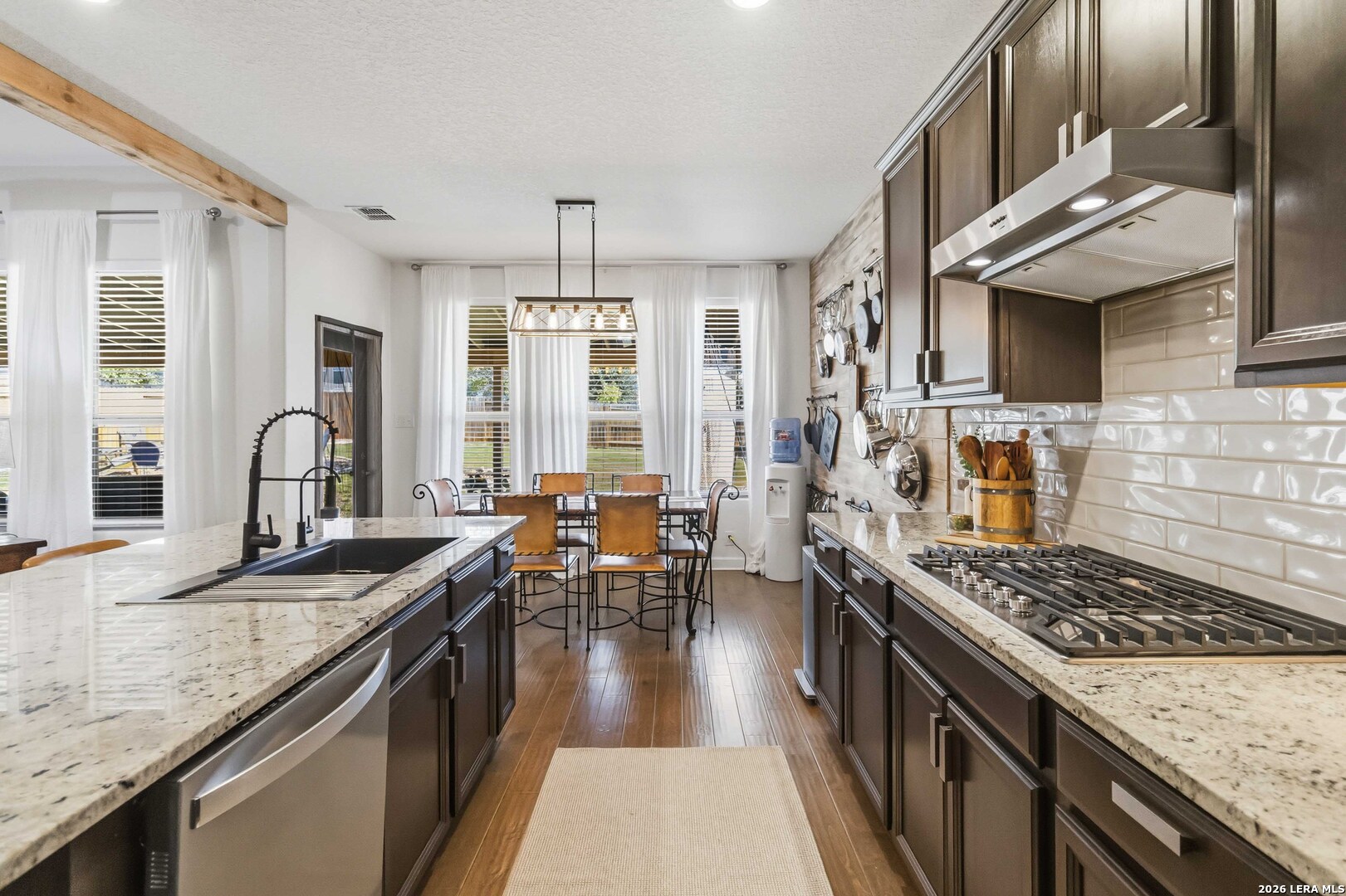 1531 Esser Crossing New Braunfels TX 78132