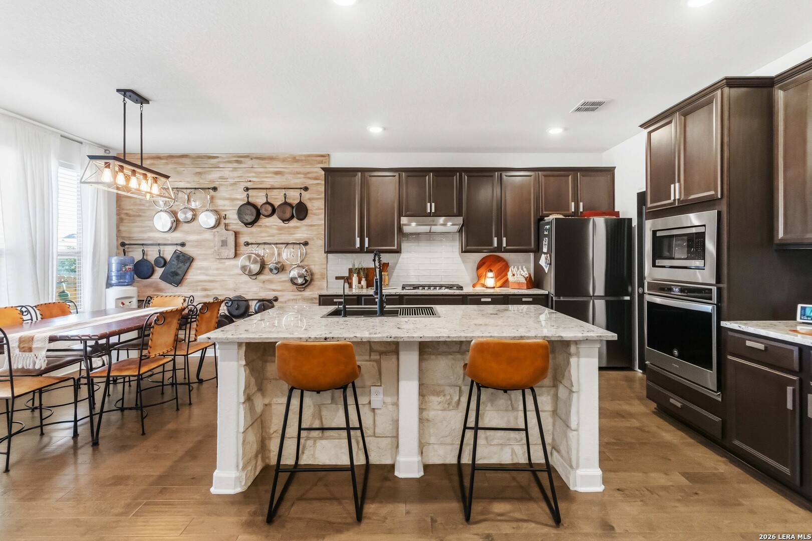 1531 Esser Crossing New Braunfels TX 78132