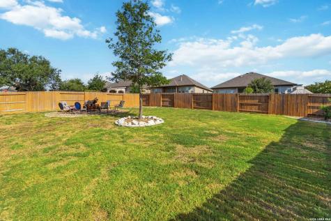 1531 Esser Crossing New Braunfels TX 78132