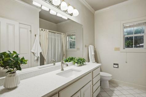 100 Tapatio Drive W Boerne TX 78006