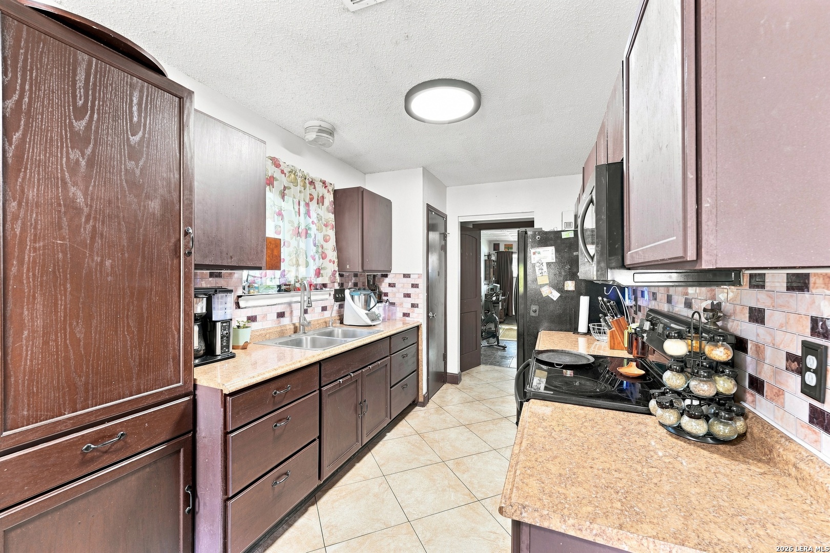 6203 Ridge Oak San Antonio TX 78250