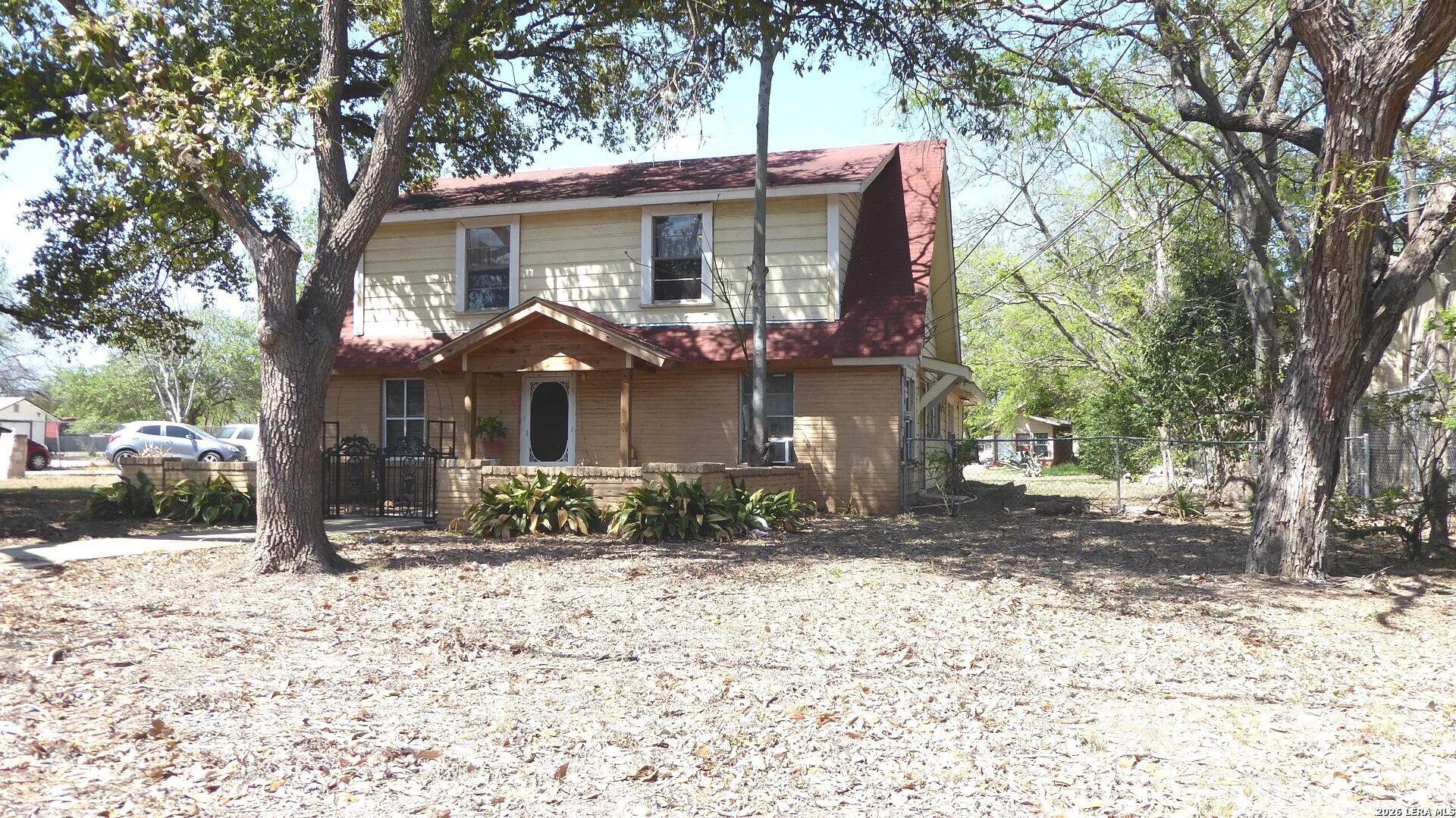 823 Darby San Antonio TX 78207
