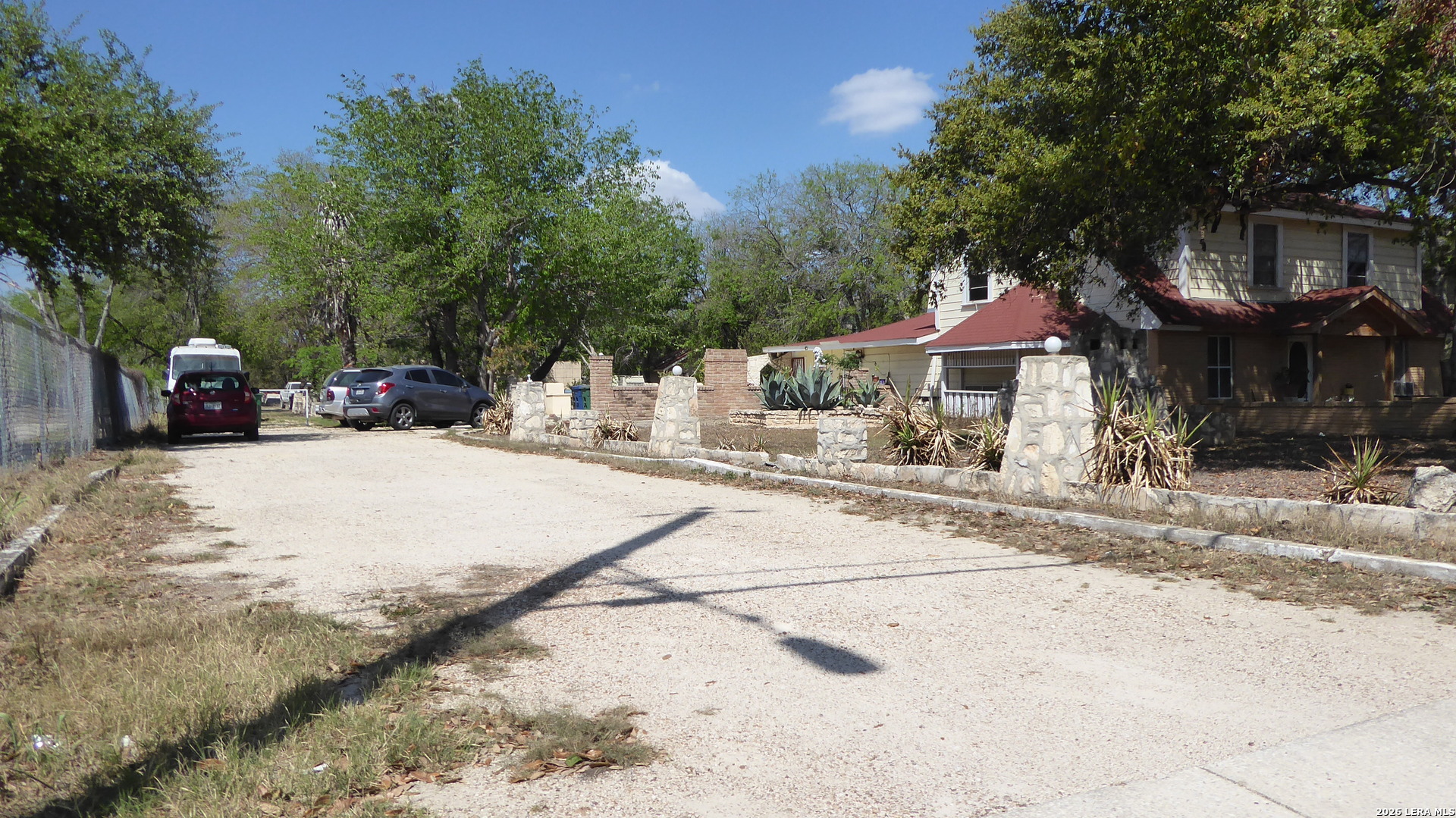823 Darby San Antonio TX 78207