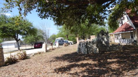 823 Darby San Antonio TX 78207