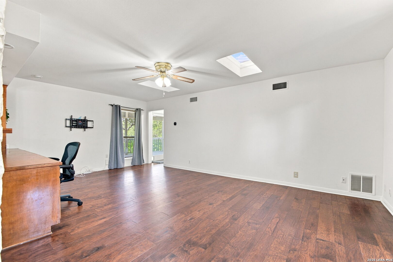 1739 Royal Crescent San Antonio TX 78231