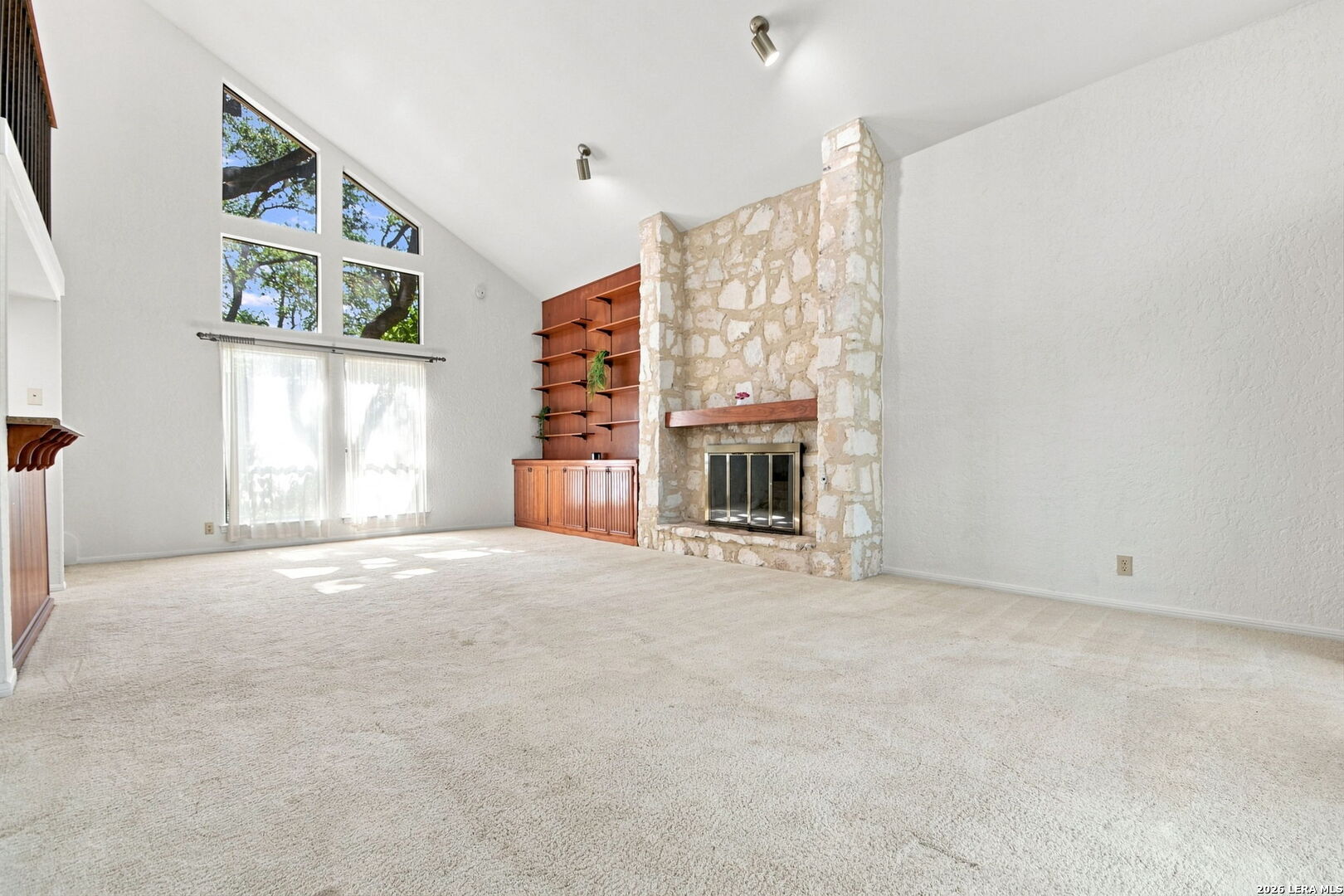 1739 Royal Crescent San Antonio TX 78231