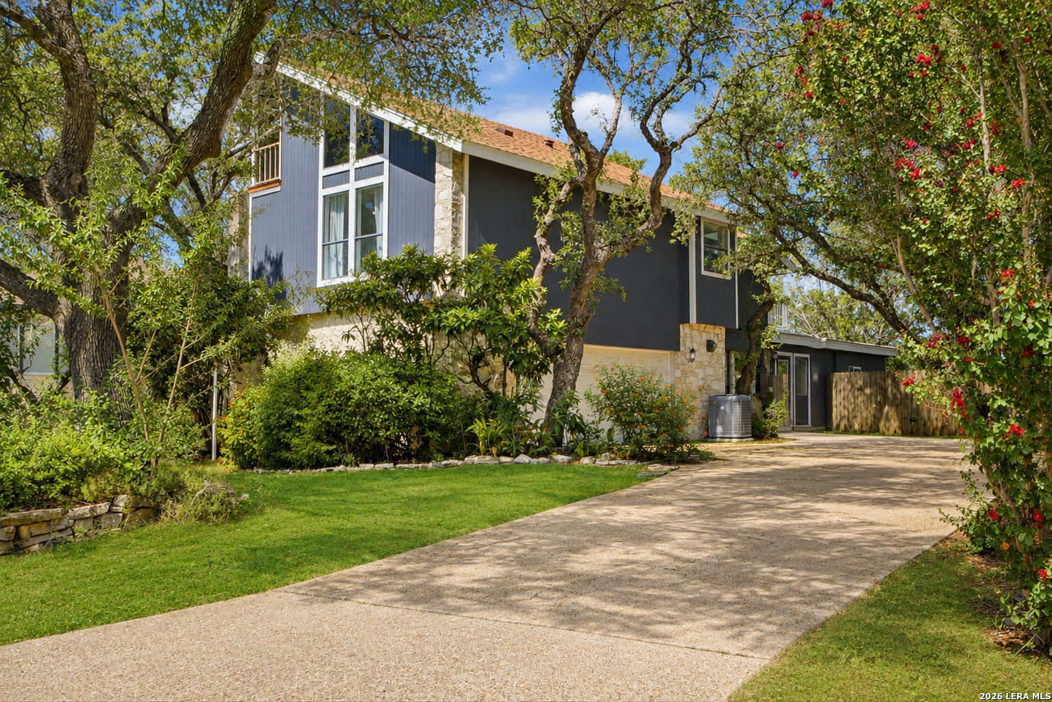 1739 Royal Crescent San Antonio TX 78231