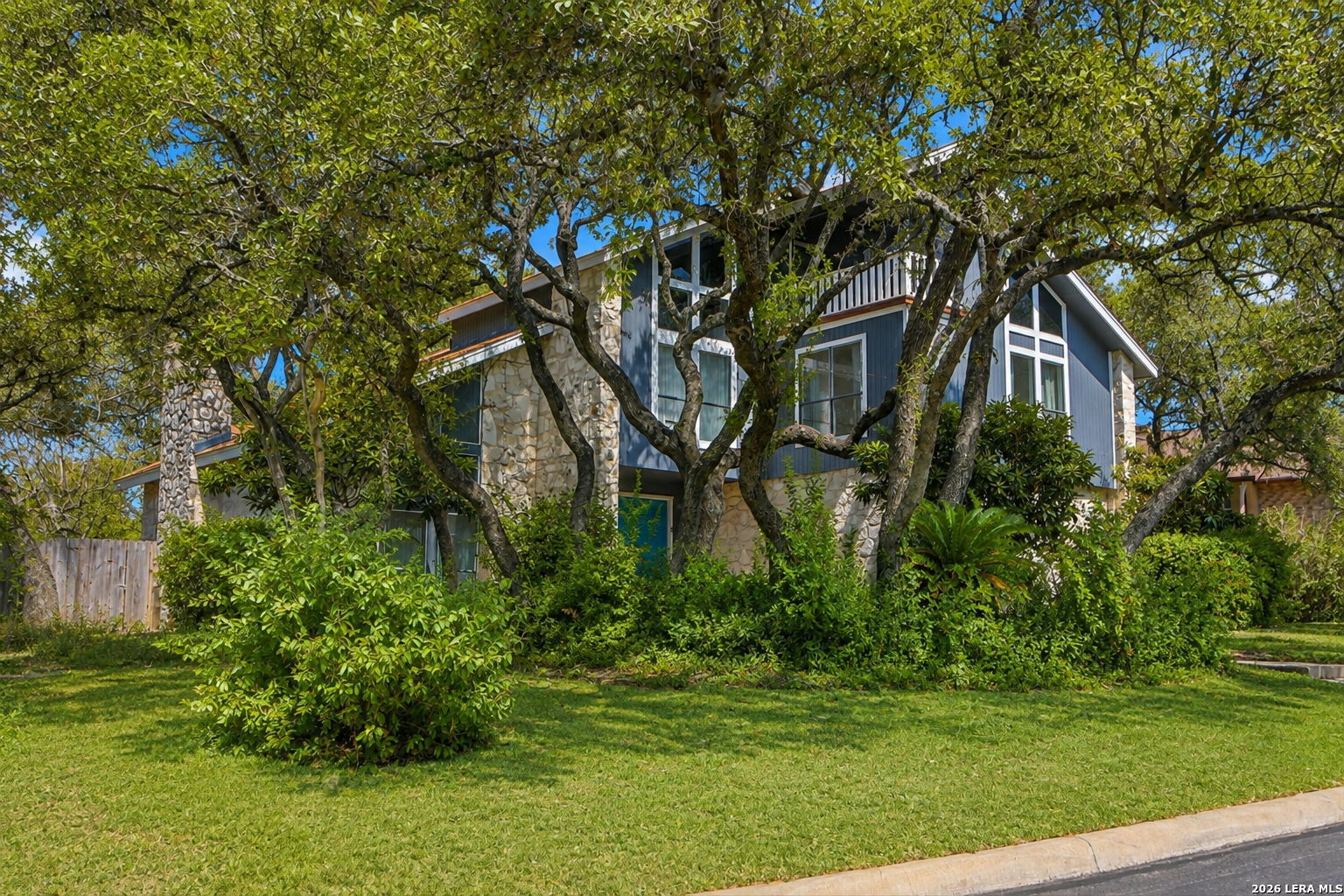 1739 Royal Crescent San Antonio TX 78231