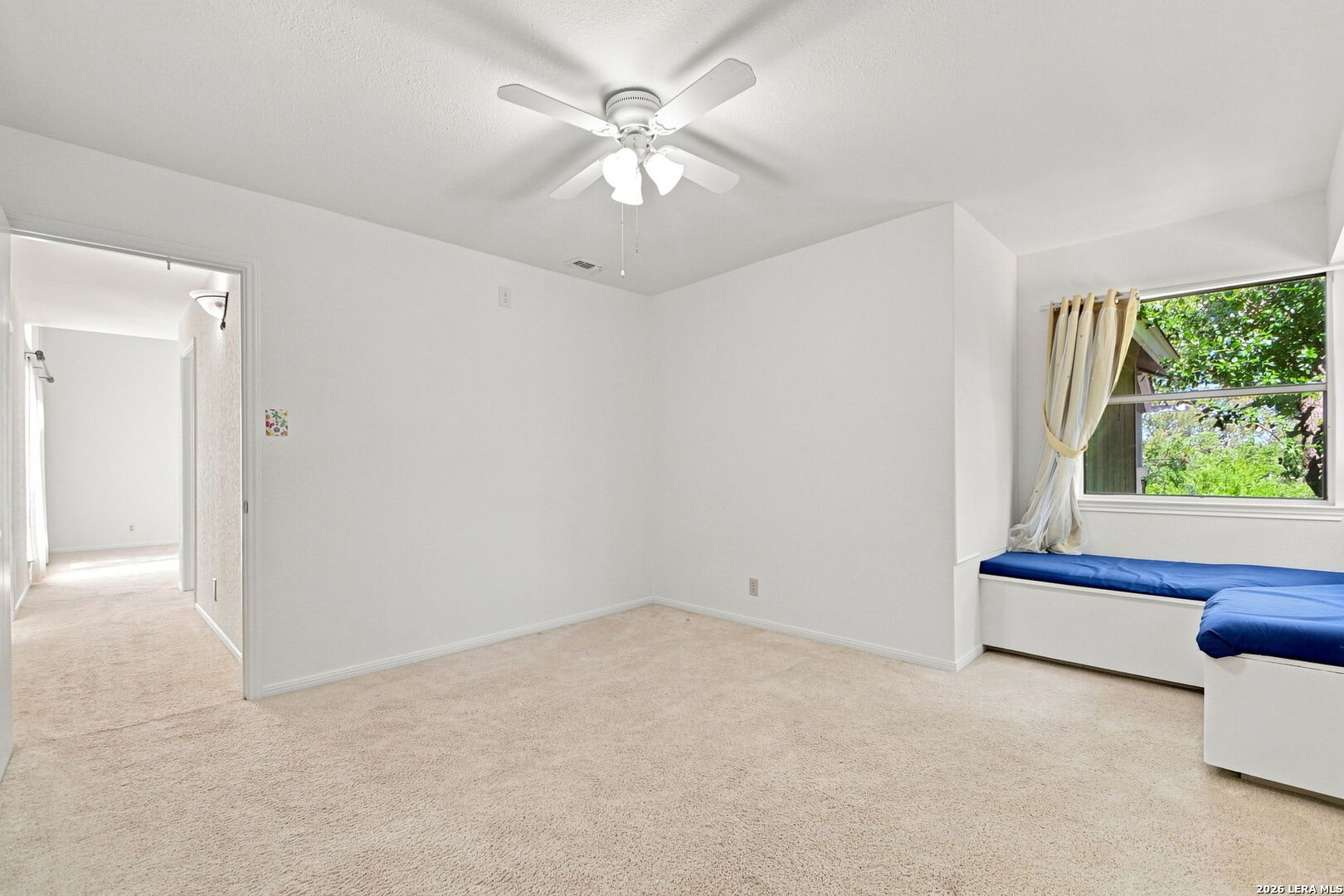 1739 Royal Crescent San Antonio TX 78231