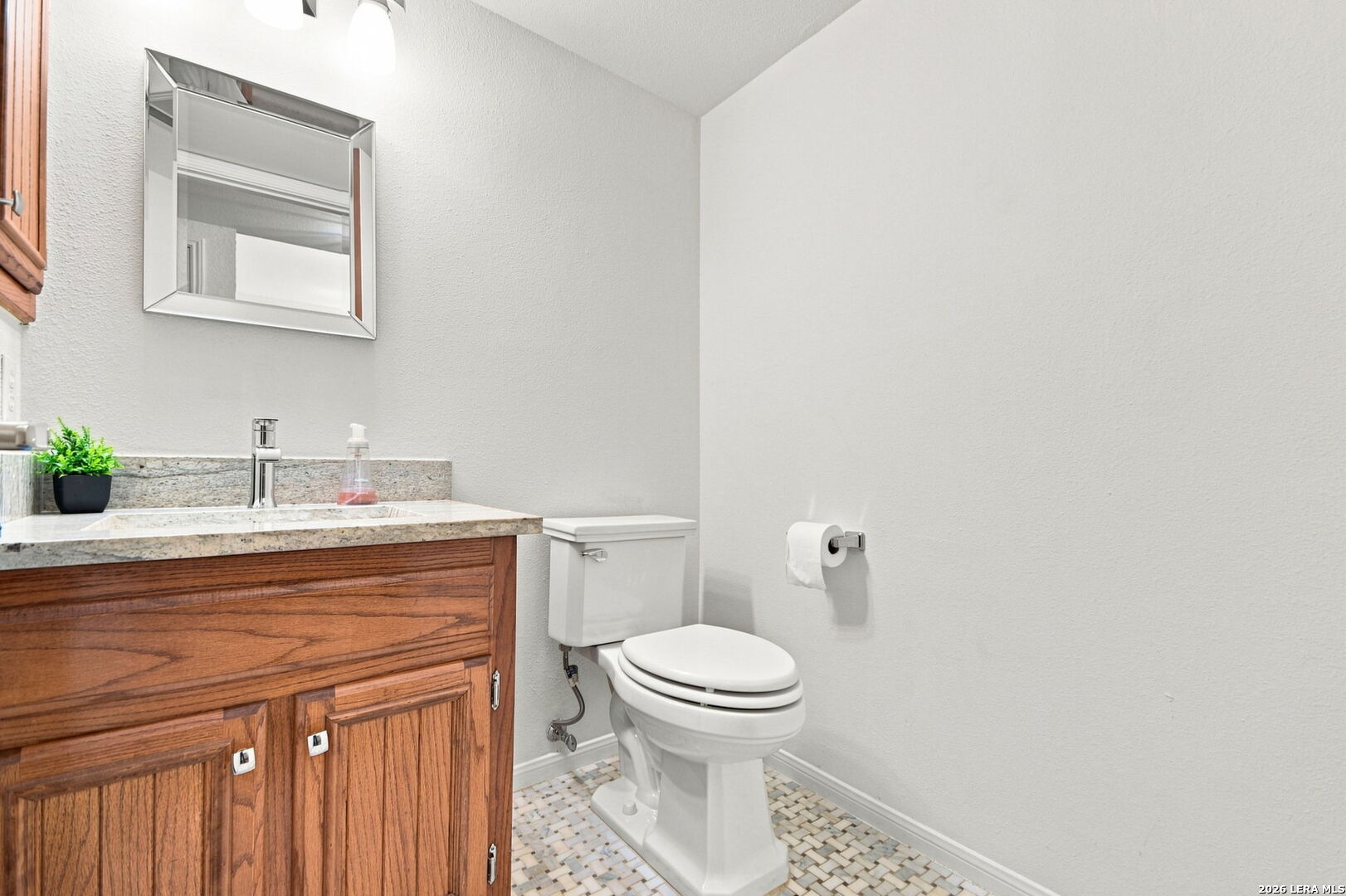 1739 Royal Crescent San Antonio TX 78231