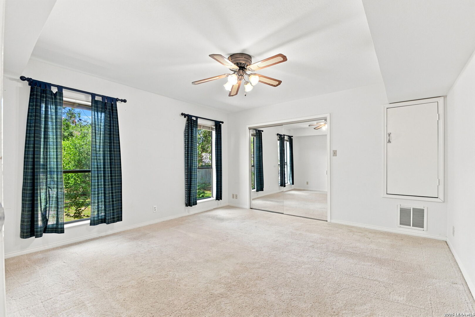 1739 Royal Crescent San Antonio TX 78231