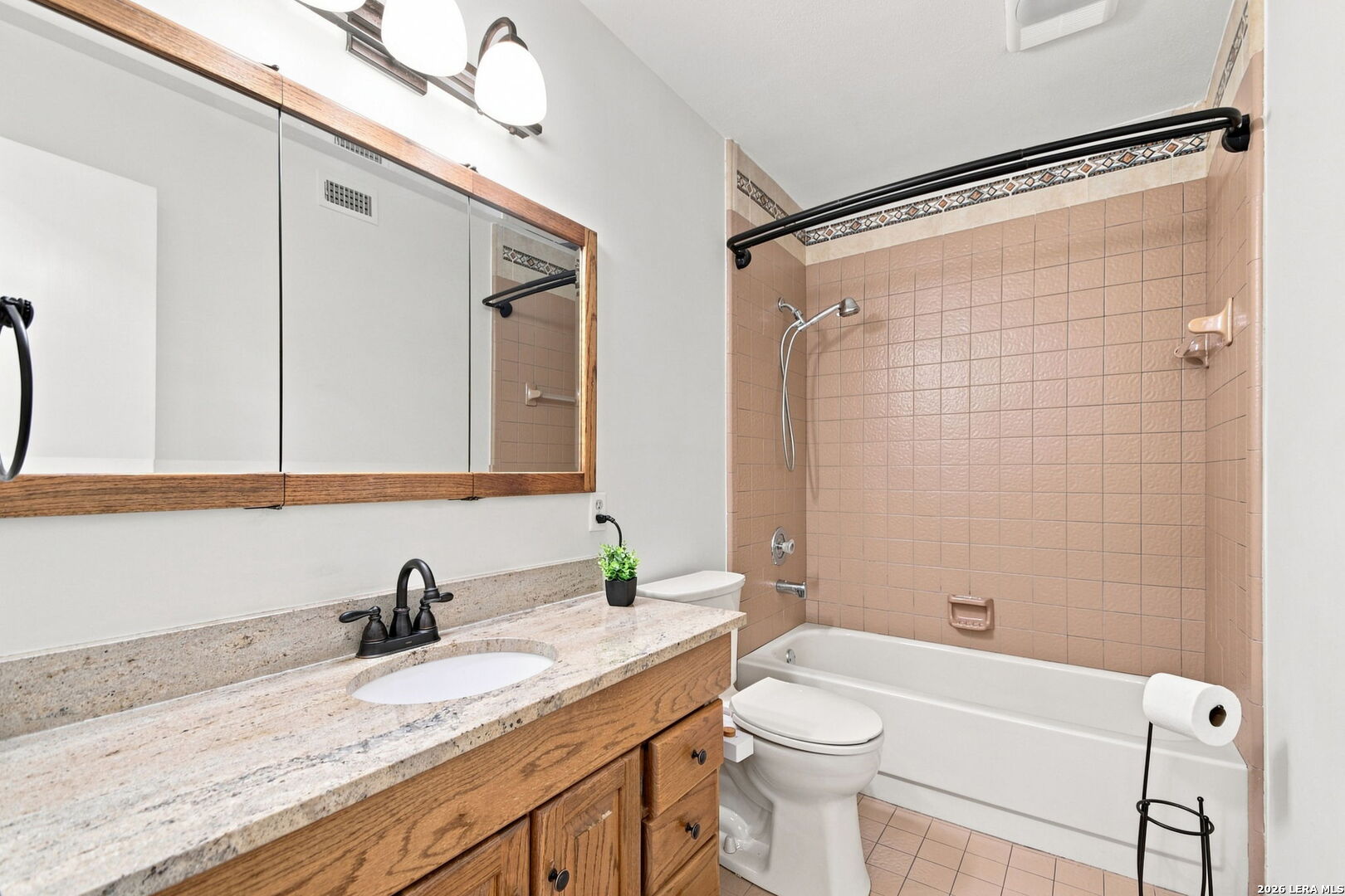 1739 Royal Crescent San Antonio TX 78231