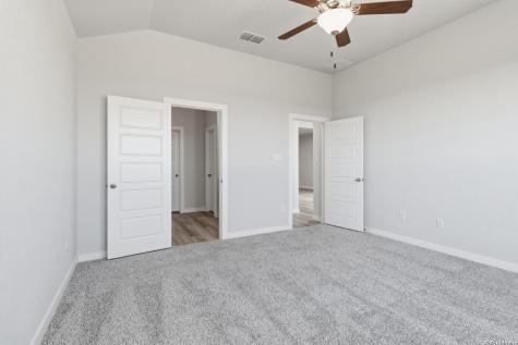 8521 Merlin Cove San Antonio TX 78222
