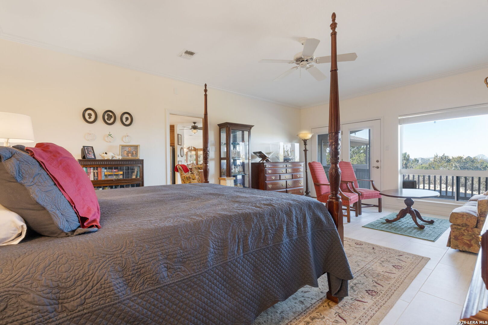 1817 Summit Point Kerrville TX 78028