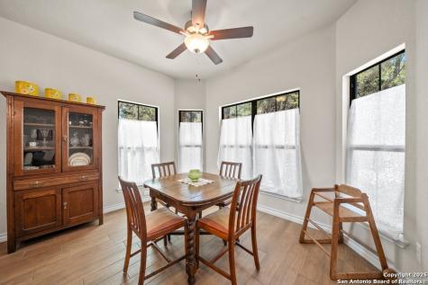 1094 Whispering Hills Canyon Lake TX 78133