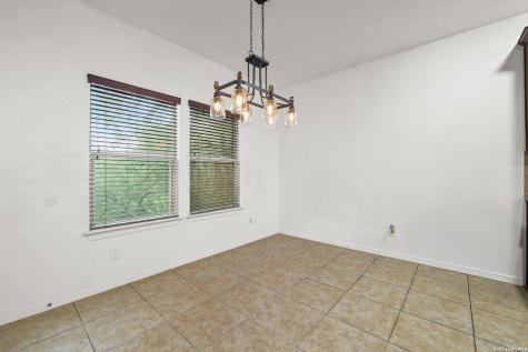 8923 Rainbow Creek San Antonio TX 78245