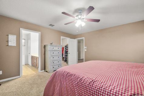 8923 Rainbow Creek San Antonio TX 78245