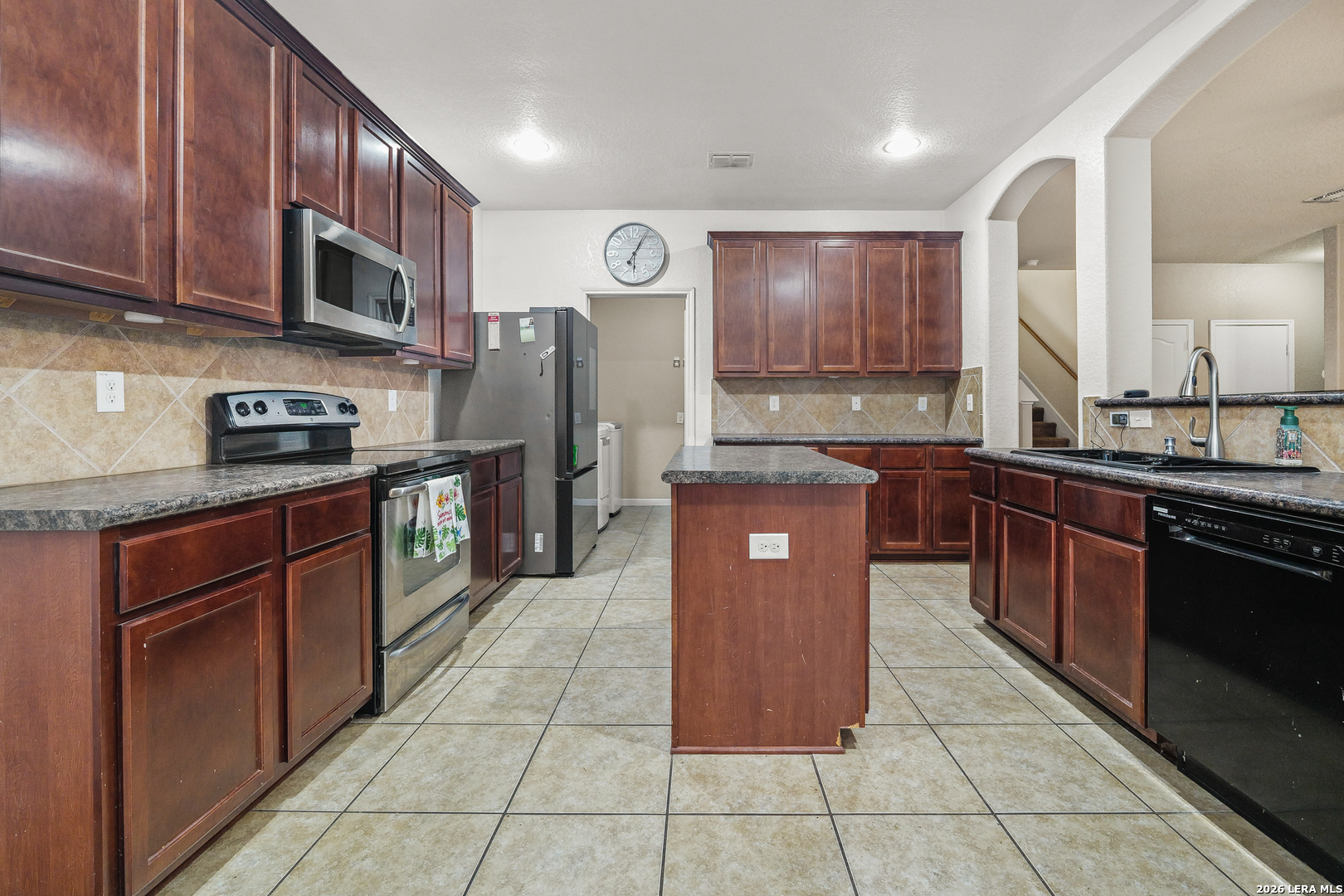 8923 Rainbow Creek San Antonio TX 78245