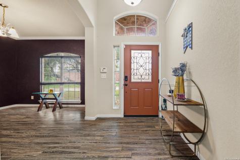 8923 Rainbow Creek San Antonio TX 78245