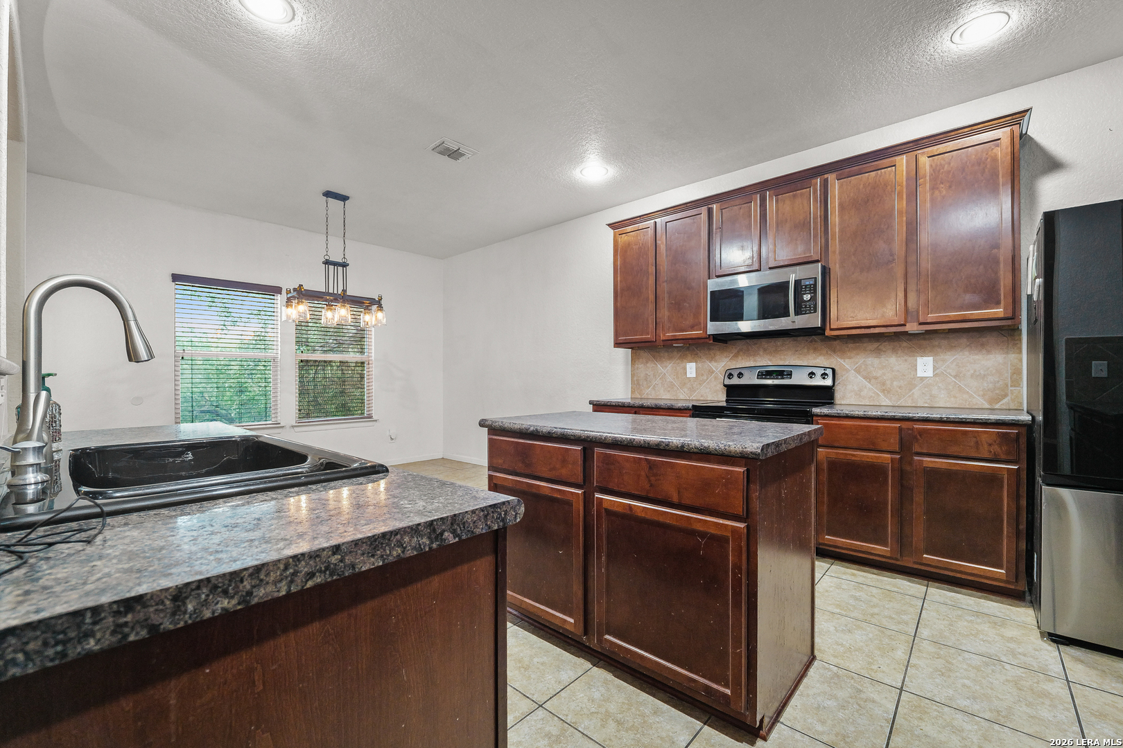 8923 Rainbow Creek San Antonio TX 78245