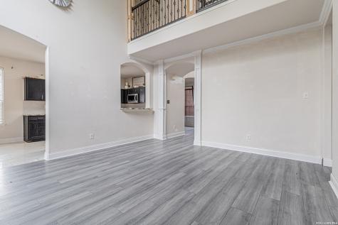 157 Niemietz Cove Cibolo TX 78108