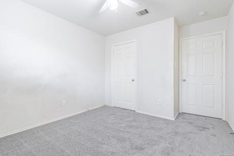 157 Niemietz Cove Cibolo TX 78108