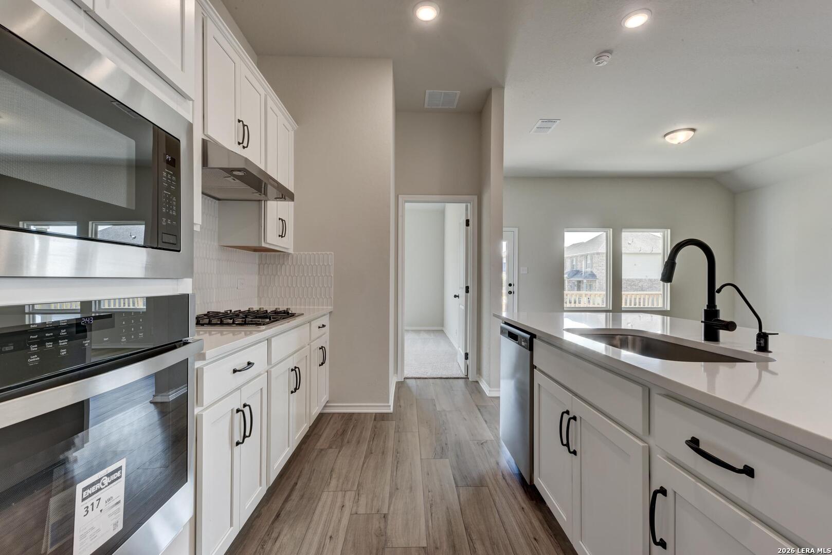 1247 Higgins Cove San Antonio TX 78245
