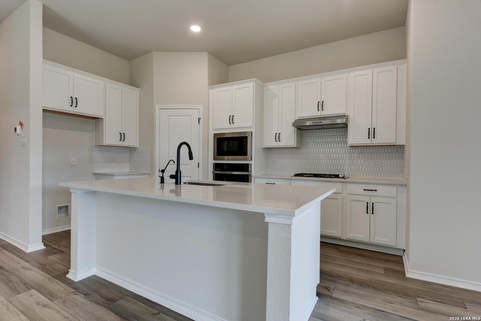 1247 Higgins Cove San Antonio TX 78245