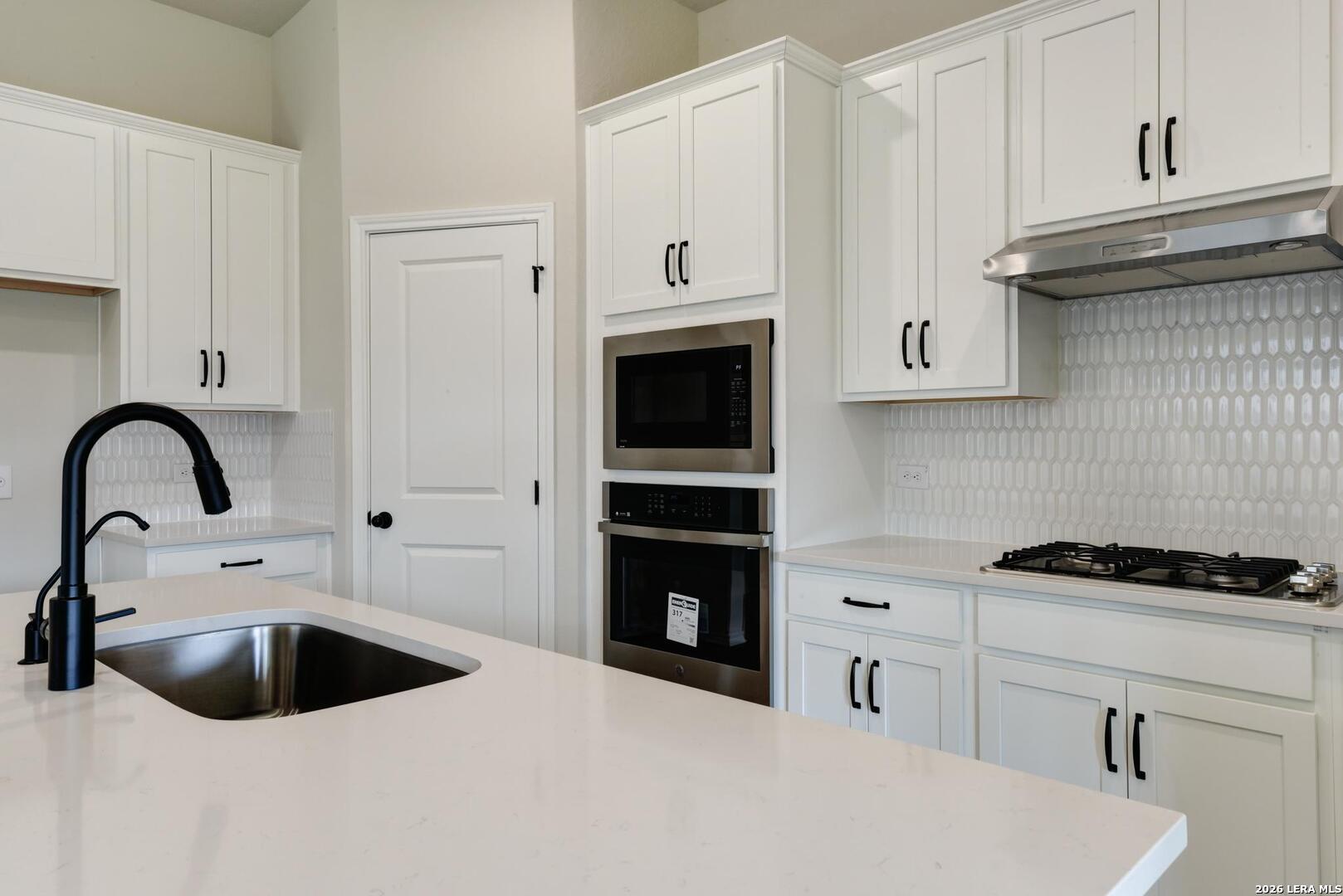 1247 Higgins Cove San Antonio TX 78245
