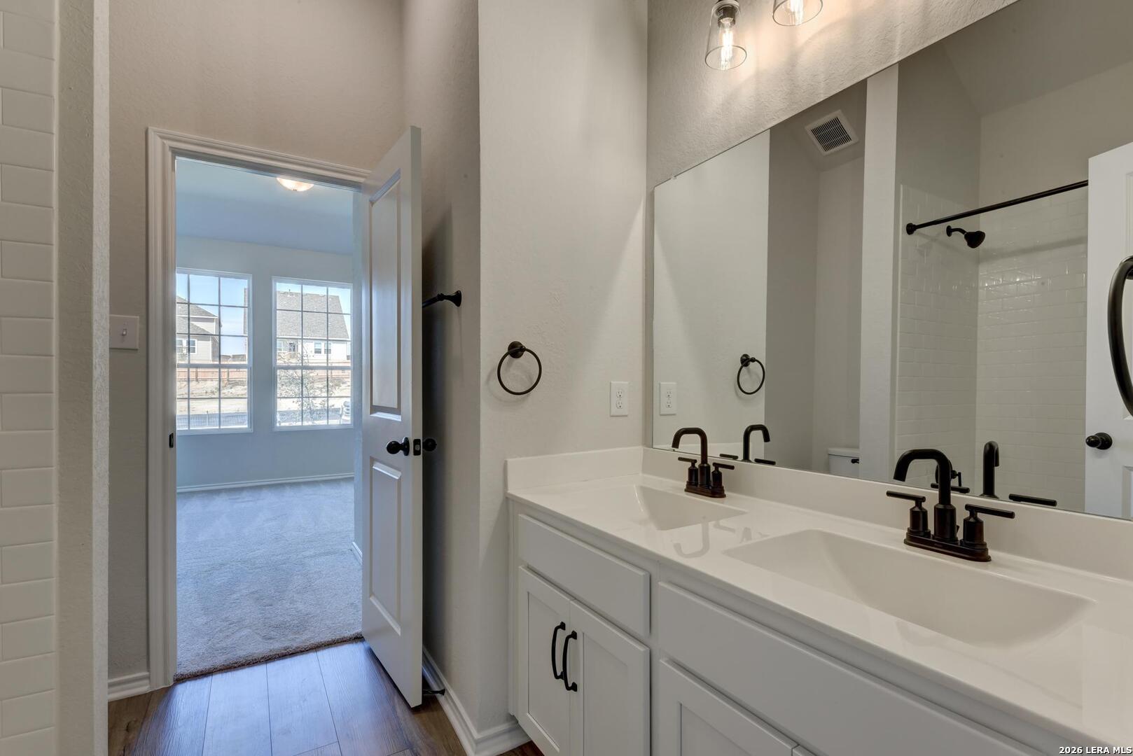 1247 Higgins Cove San Antonio TX 78245