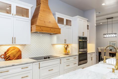 240 Eaglerock Poteet TX 78065