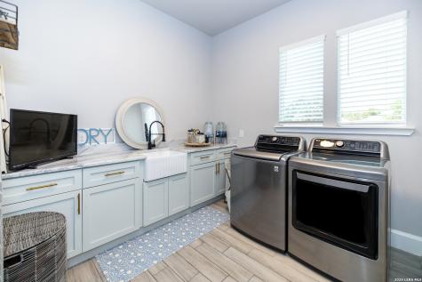 240 Eaglerock Poteet TX 78065