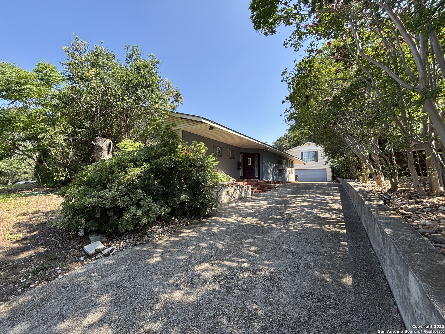 408 S Vandiver Road San Antonio TX 78209