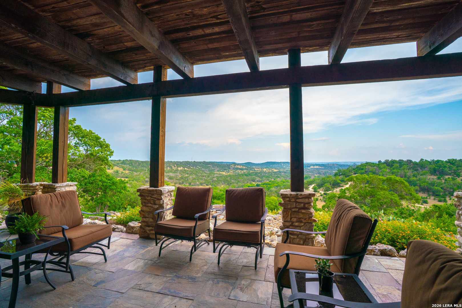 225 Valley View Drive Comfort TX 78013