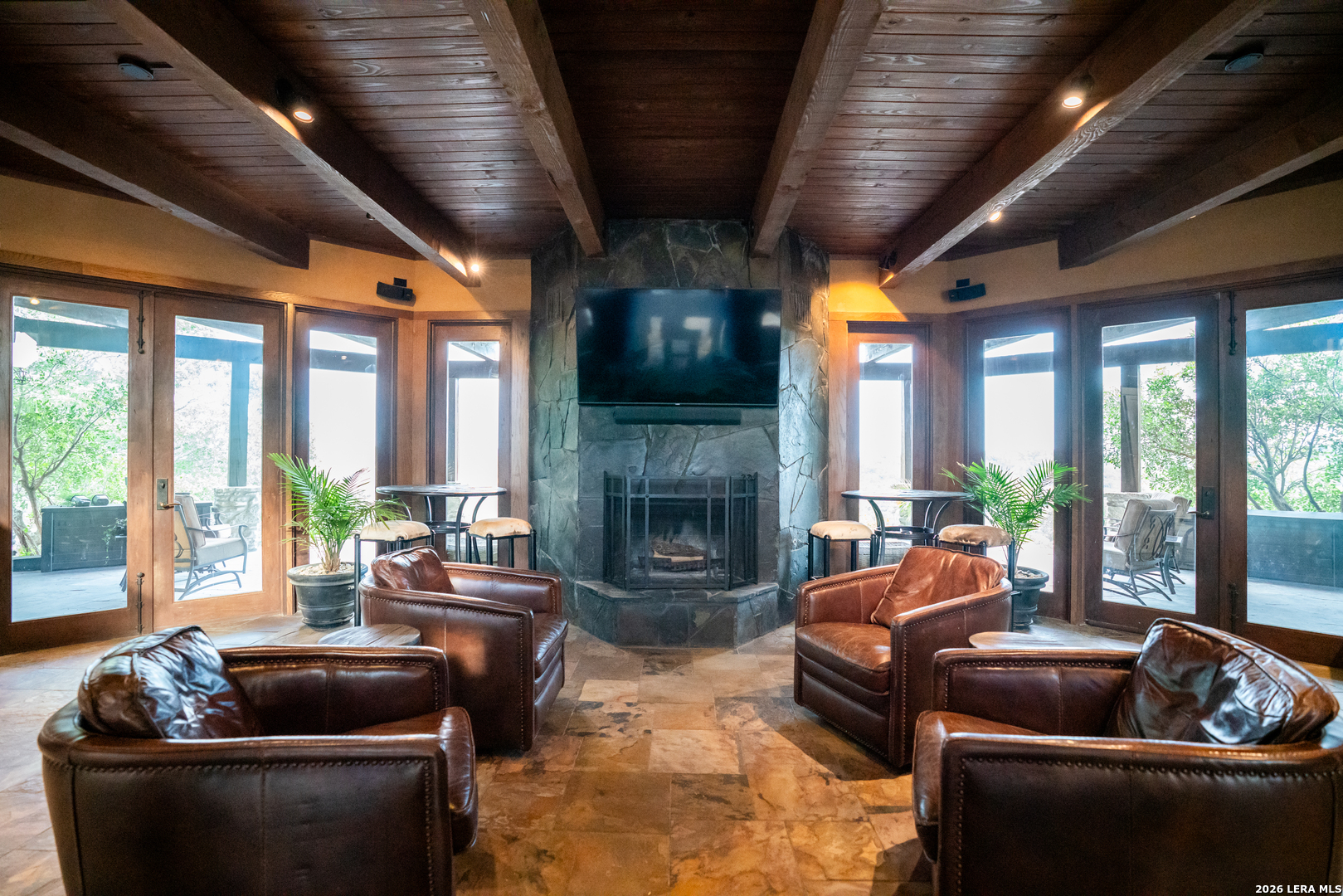 225 Valley View Drive Comfort TX 78013