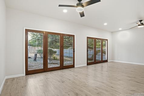 16102 Santa Cathrena San Antonio TX 78232