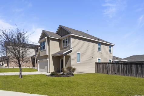 4837 Park Glen Marion TX 78124