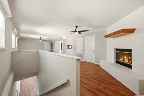 15751 Medina Lacoste TX 78039
