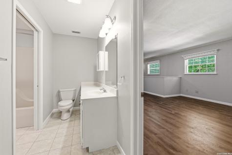 15751 Medina Lacoste TX 78039