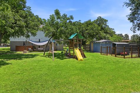 15751 Medina Lacoste TX 78039
