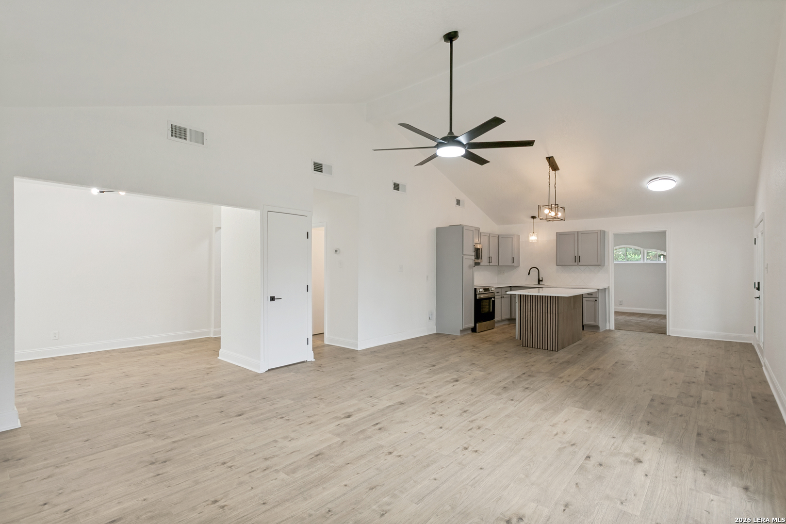 1719 Talcott San Antonio TX 78232