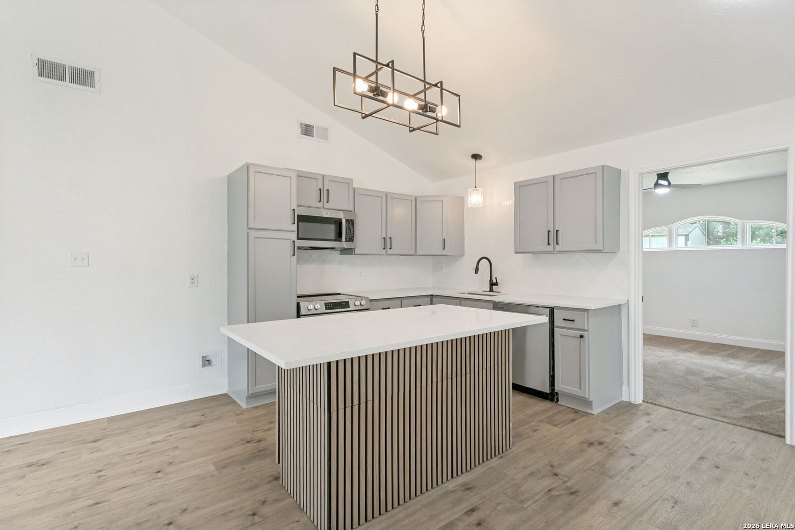 1719 Talcott San Antonio TX 78232