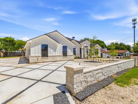 915 Burr Road Terrell Hills TX 78209