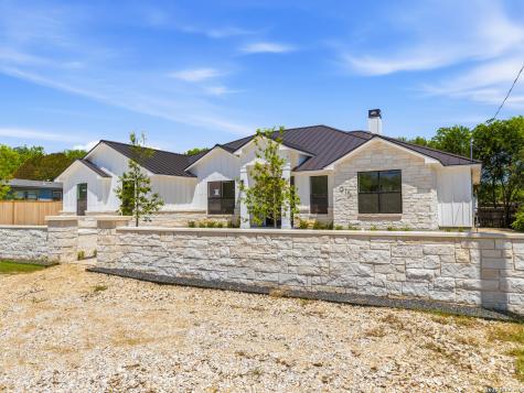 915 Burr Road Terrell Hills TX 78209